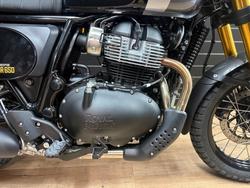 2026 Royal Enfield BEAR 650 Black
