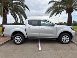 2025 Nissan Navara ST