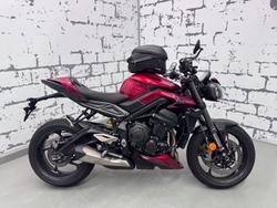 2025 Triumph Street Triple RS Street Triple Red