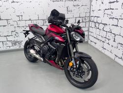 2025 Triumph Street Triple RS Street Triple Red