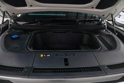 2026 Kia EV9 Air MV MY26 Snow White Pearl