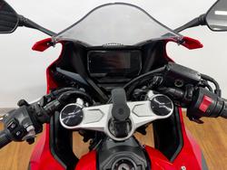 2023 Honda CBR650R RED