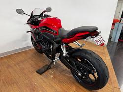 2023 Honda CBR650R RED