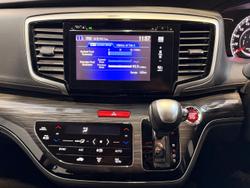 2015 Honda Odyssey VTi-L