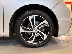 2015 Honda Odyssey VTi-L