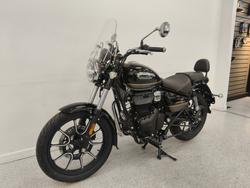 2026 Royal Enfield METEOR 350 SUPERNOVA Black