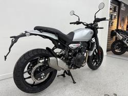 2026 Royal Enfield GUERILLA 450 Silver
