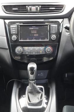 2021 Nissan X-TRAIL ST