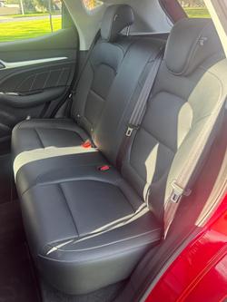 2022 MG ZS Excite AZS1 MY22 Diamond Red