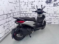 2021 Piaggio Beverly 400 S Beverly Silver