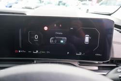 2025 Kia Carnival GT-Line HEV