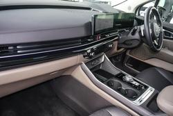 2025 Kia Carnival GT-Line HEV