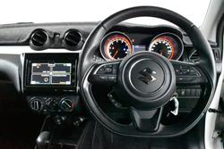 2018 Suzuki Swift GL Navigator