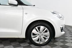 2018 Suzuki Swift GL Navigator
