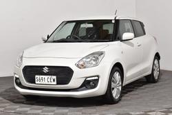 2018 Suzuki Swift GL Navigator