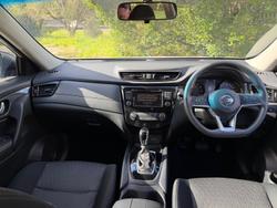2022 Nissan X-TRAIL ST