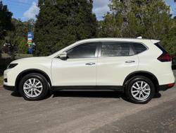 2022 Nissan X-TRAIL ST