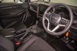 2026 Isuzu D-MAX SX