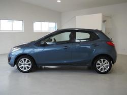 2014 Mazda 2 Neo Sport