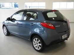 2014 Mazda 2 Neo Sport