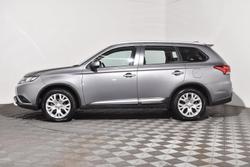 2020 Mitsubishi Outlander ES