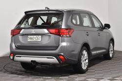 2020 Mitsubishi Outlander ES