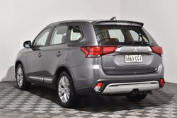 2020 Mitsubishi Outlander ES