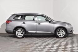 2020 Mitsubishi Outlander ES
