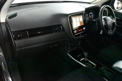 2020 Mitsubishi Outlander ES