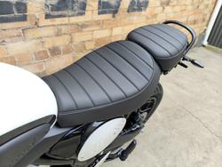 2026 TRIUMPH SCRAMBLER 400 XC DUAL PURPOSE VANILLA