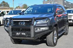 2022 Toyota Fortuner Crusade GUN156R 4X4 Dual Range Graphite