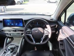 2023 LDV D90 Executive
