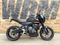 Triumph Trident 660