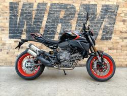 Ducati Monster + 890