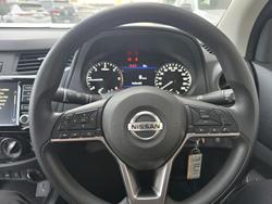 2025 Nissan Navara SL D23 MY25 4X4 Dual Range Solid White