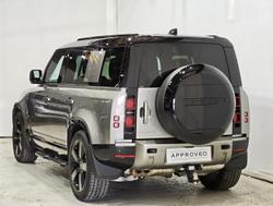 2025 Land Rover Defender 110 D350 X-Dynamic SE