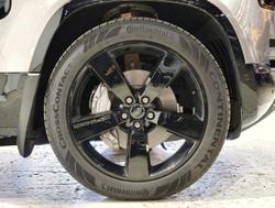 2025 Land Rover Defender 110 D350 X-Dynamic SE