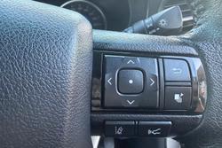 2019 Toyota Hilux SR5