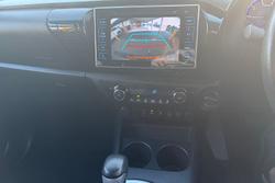 2019 Toyota Hilux SR5