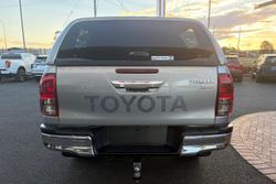 2019 Toyota Hilux SR5
