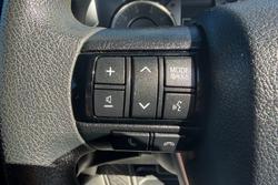 2024 Toyota Hilux SR