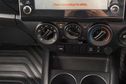 2024 Toyota Hilux SR