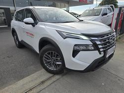 2026 Nissan X-TRAIL ST