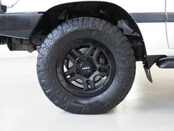 2004 Toyota Landcruiser GXL