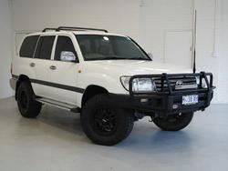 2004 Toyota Landcruiser GXL