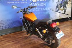 2017 Suzuki BOULEVARD S40 (LS650B) Orange