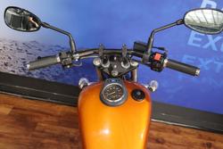 2017 Suzuki BOULEVARD S40 (LS650B) Orange