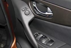 2016 Nissan X-TRAIL ST