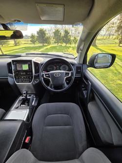 2017 Toyota Landcruiser GXL