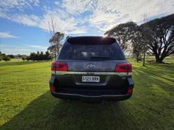 2017 Toyota Landcruiser GXL